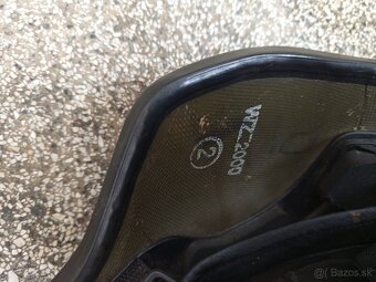 Kevlarova prilba - 4