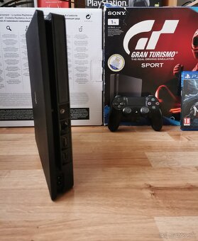 PS4 SLIM 1TB - 4