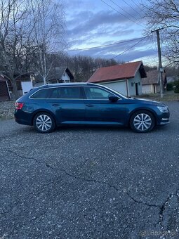 Škoda Superb Combi 2.0TDi 2021 - 4