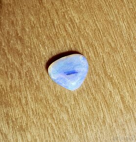 1,1 ct krištáľový opál, fialovo-zelená hra farieb, Austrália - 4
