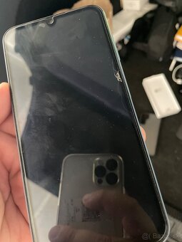 Predám Samsung A15 128GB 4GB ram - 4
