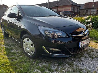 PREDÁM OPEL ASTRA J 1.4T LEN 117 000 KM - 4