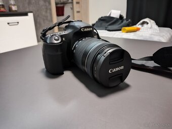 Canon EOS 60D + Canon 18-135mm - 4