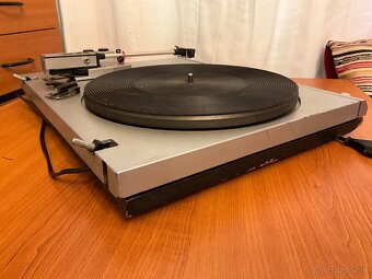 Tesla MC600Q gramofon na ND - 4