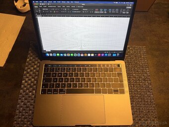 MacBook Pro 13,3” TouchBar 2016 - 4