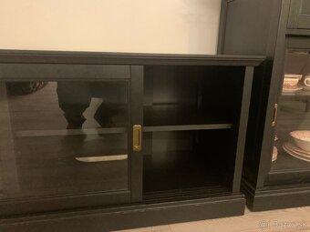 Skrinka pod TV - 4