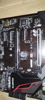 Gigabyte z390 Gaming X - 4