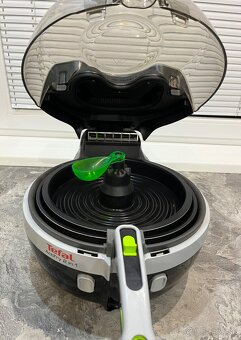 Tefal ActiFry 2-in-1 YV960133 Teplovzdušná fritéza - 4