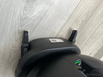 Detska autosedacka s ISOFIX - 4