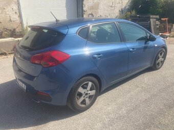 Kia Ceed 1.4 Crdi / 2014 - 4