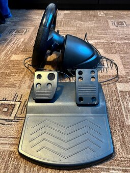 Predám volant Genius SpeedWheel 5 s pedálmi pre PC - 4