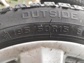 Predám 195/50 r15 - 4