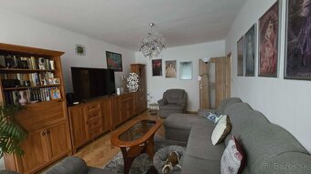 Priestranný 4izbový byt v širšom centre mesta - 4