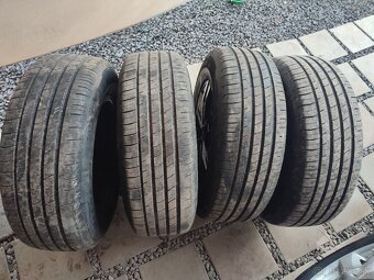 Disky 7,5 J x17 s novými pneu 255/65R17 - 4