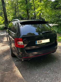 SKODA OCTAVIA RS - 4