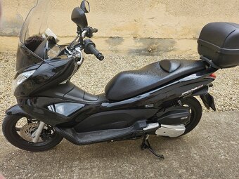 Honda pcx 150 rok 2012 nabehanych len7800km - 4