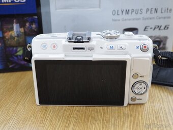 Olympus PEN EPL6 - 4