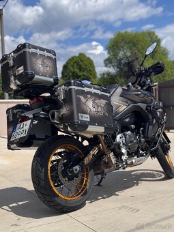 VOGE 900 dsx - 4