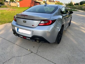 Toyota GR86 2.4 Boxer Executive - 4