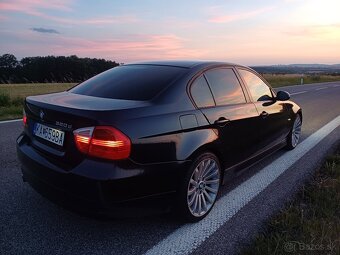BMW E90 320D - 4