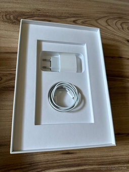 Apple Ipad 2021 - 9 gen. 64GB - 4