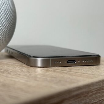 Predám iPhone 15 Pro 128GB Titanium - 4