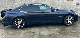 ROZPREDÁM BMW F01 730d 180kw - 4