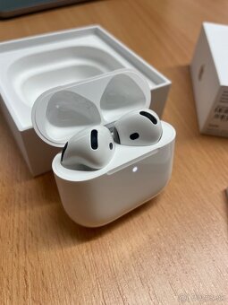 AirPods 4 bez ANC - 4