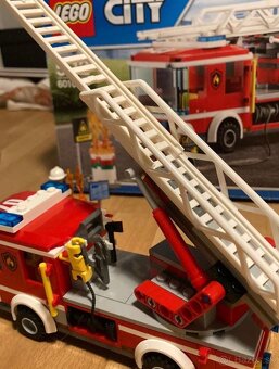 60107 Lego city - Hasičské auto - 4