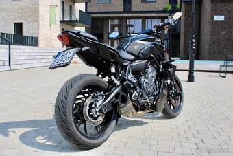 Yamaha mt 07 - 4