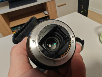 Sony FE 24-70mm f/4 ZA OSS Vario-Tessar T - 4