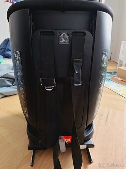 Britax Romer Trifix i-size - 4