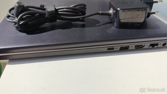 Notebook ASUS VIVOBOOK R702MA-BX005T vo výbornom stave. - 4