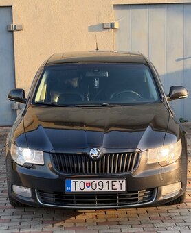 Skoda Superb 2.0tdi dsg 125kw - 4