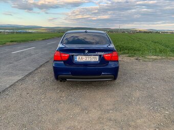 BMW 330 d xdrive - 4