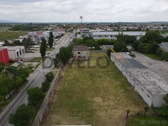 Exkluzívne stavebné pozemky v Bratislave - priemyselná zóna - 4