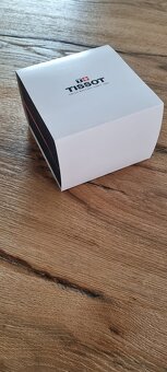 Automatické hodinky Tissot T137.407.11.041.00 PRX Powermatic - 4