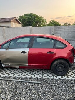 Rozpredam citroen c4 1.6 vti - 4