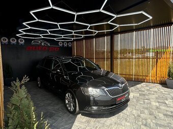 Škoda Superb Combi 2.0 TDI CR 170k Elegance DSG - 4