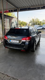 Chevrolet Cruze kombi - 4