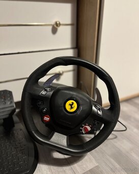 Predám herný volant Thrustmaster T80 vhodný na PC. Volant je - 4