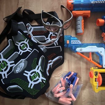 NERF súprava zbraní a doplnkov - 4