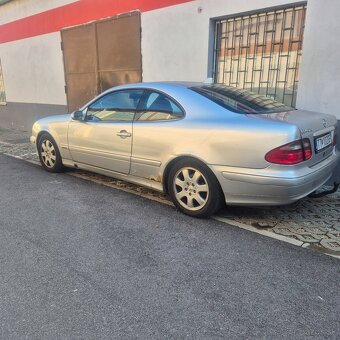 Mercedes CLK 320 V6 - 4