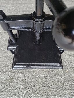 Starožitný lis - 4