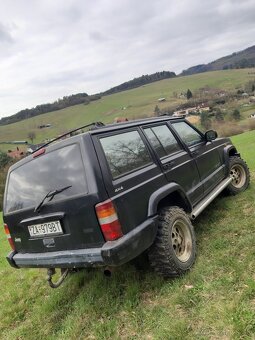 Predam jeep cherokee XJ - 4