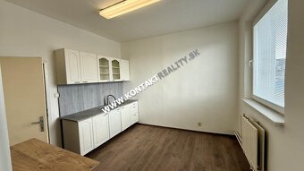 Kancelária 24 m2, Južná trieda, Juh - 4