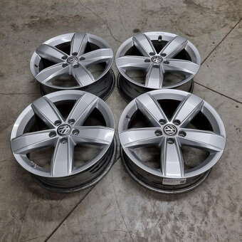 Hliníkové Volkswagen disky 5x112 R17 6,5J ET38 - 4