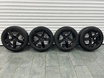 KOMPLETNÁ SADA DEZENT 215/55 R17 VW, SEAT, AUDI, ŠKODA, M/S, - 4