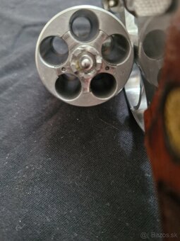 TAURUS 38 Special - 4
