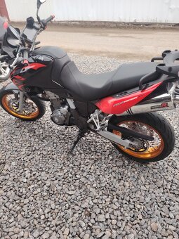 APRILIA FACTORY - 4